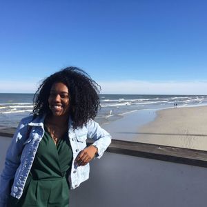 Meet your Posher, Conchita